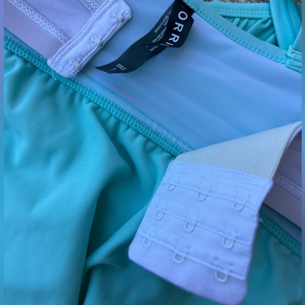Torrid V shape layered tankini rusted. bust aqua blue turquoise size 1 - Picture 7 of 9